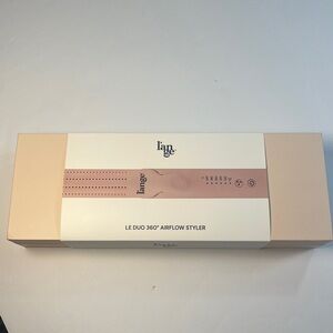 Lange Le Duo Styling Tool in Soft Pink